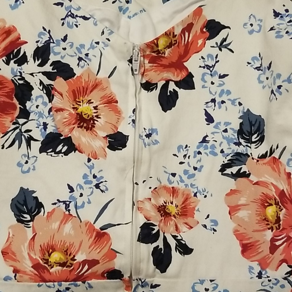 Torrid Flared Tank Blouse - Picture 9 of 10